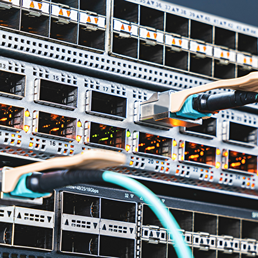 Carrier neutral data center